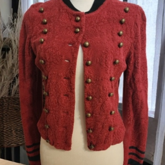 Bottom down cropped blazer - Picture 1 of 3